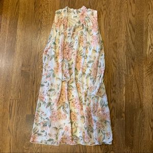 Sleeveless floral dress